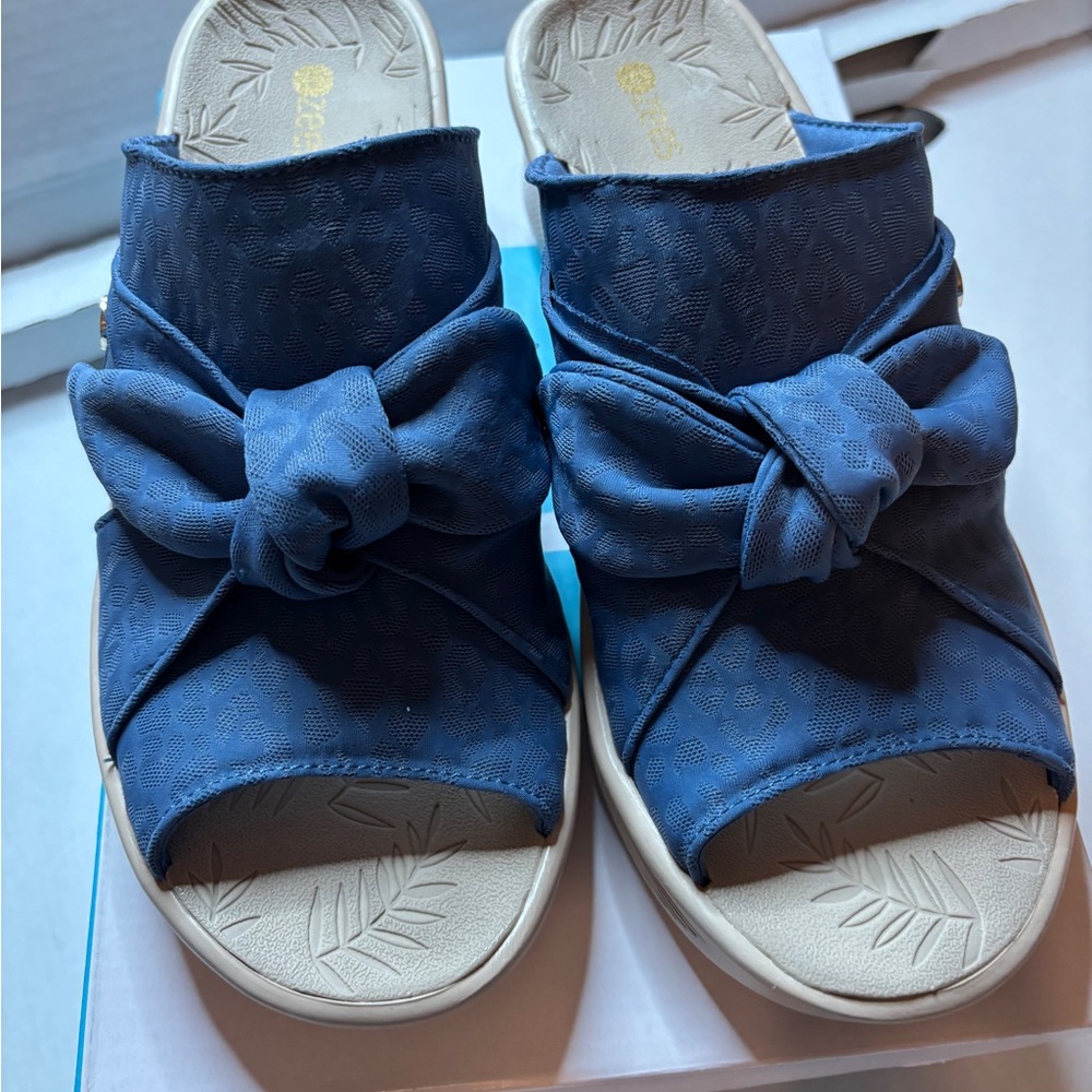 Comfort Slide Sandals with Knotted Upper in Blue - Picture 5 of 11